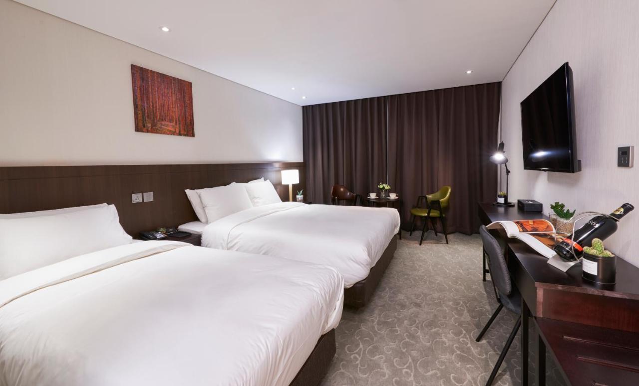 Hotel Mfelice Seoul Zimmer foto